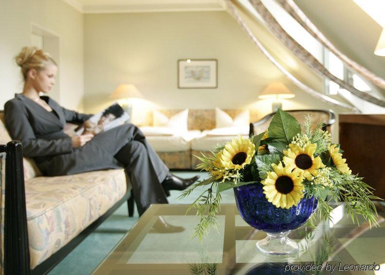 Deutsches Theater Stadtzentrum Hotel 4*